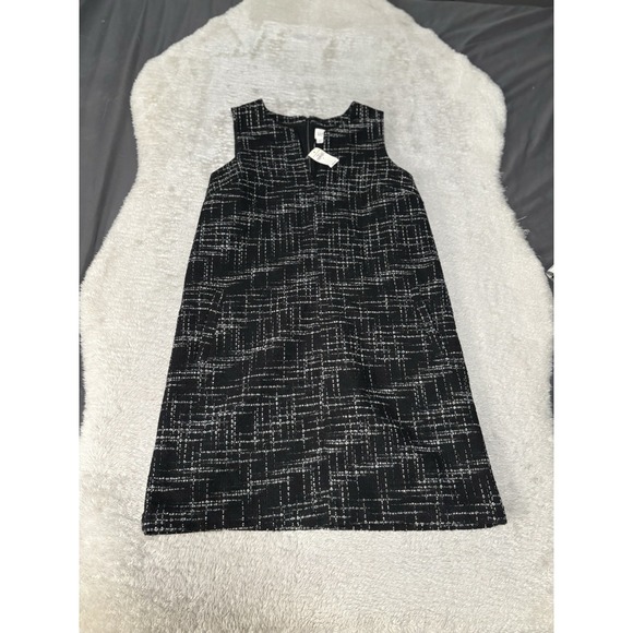 GAP Dresses & Skirts - Gap Sleeveless Tweed Shift Dress Medium‎ Split Neck Black Lined Pockets